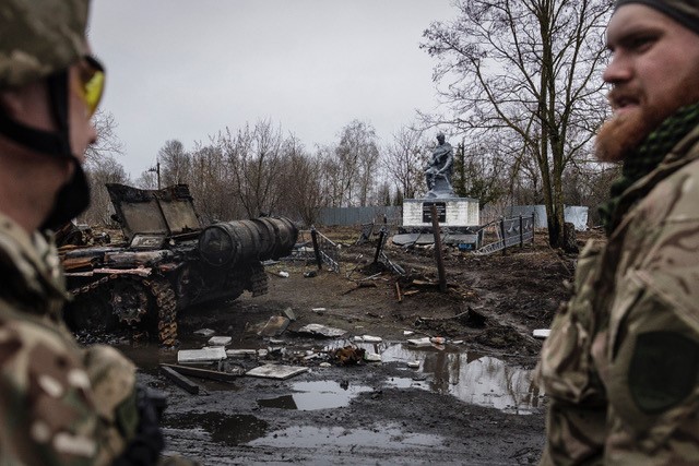 Imagem de destruição na Ucrânia.